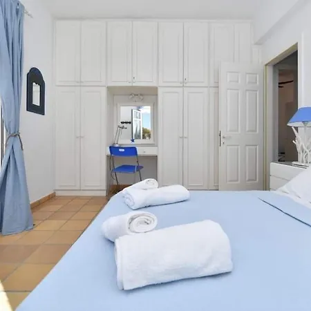 Blue & White At Golden * Chrisi Akti (Paros)