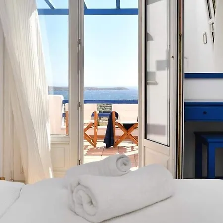 Blue & White At Golden * Chrisi Akti (Paros)